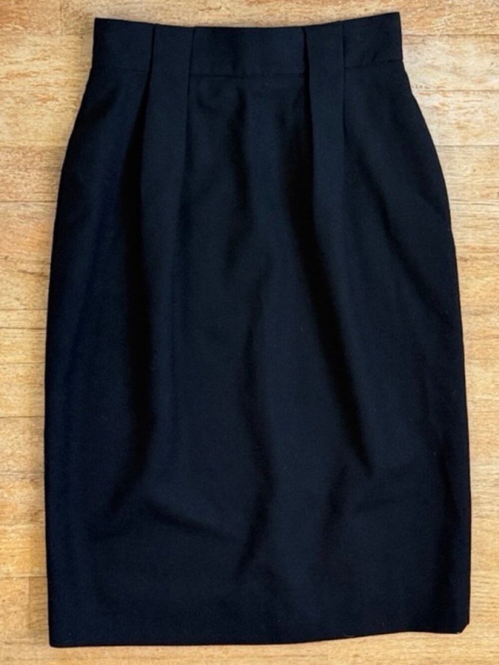Vintage Black Crepe Wool Pencil Skirt with Pockets Size XS (4) 25" Waist 90s Min